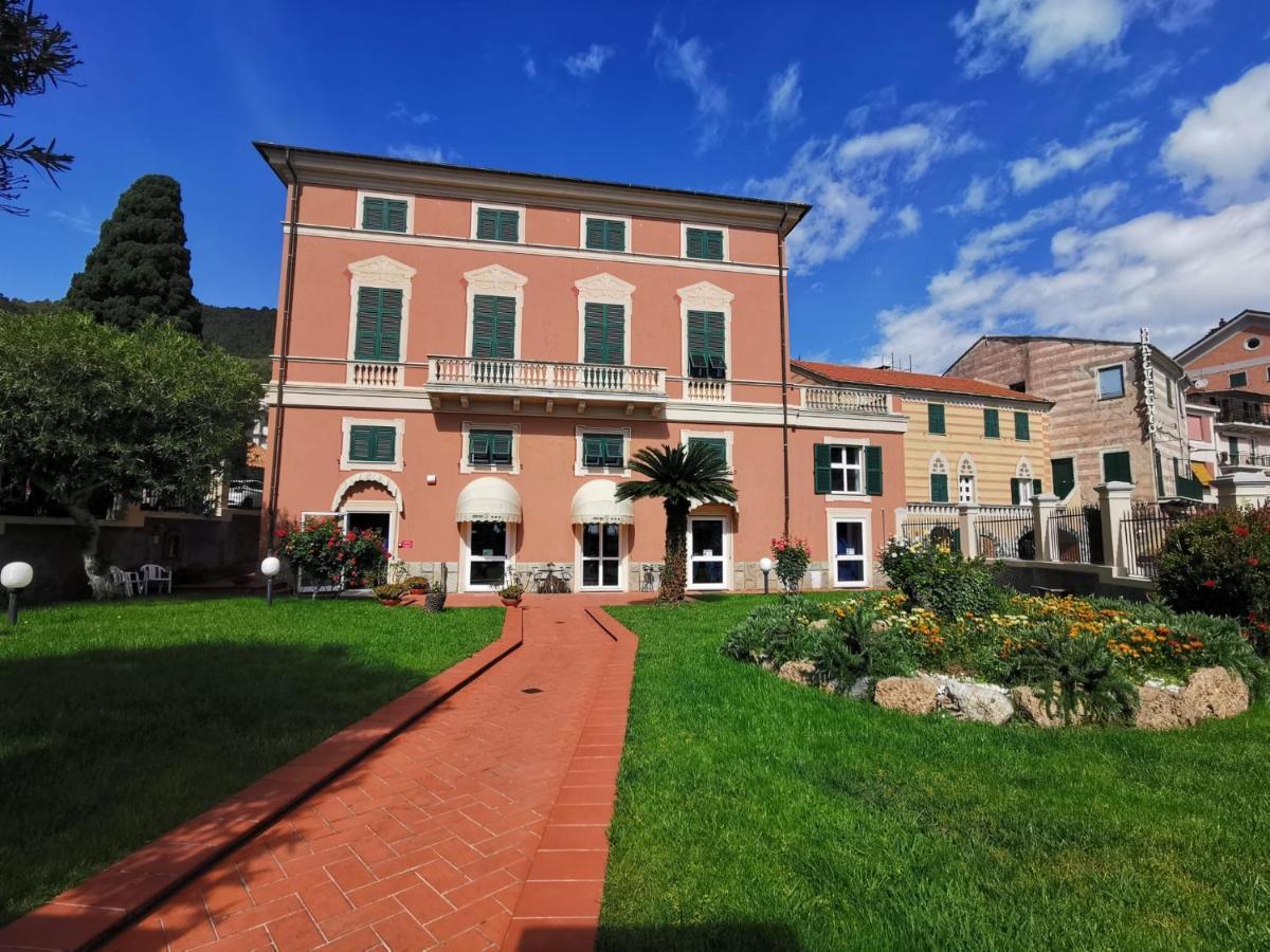 Albergo Mp Noli Exteriér fotografie