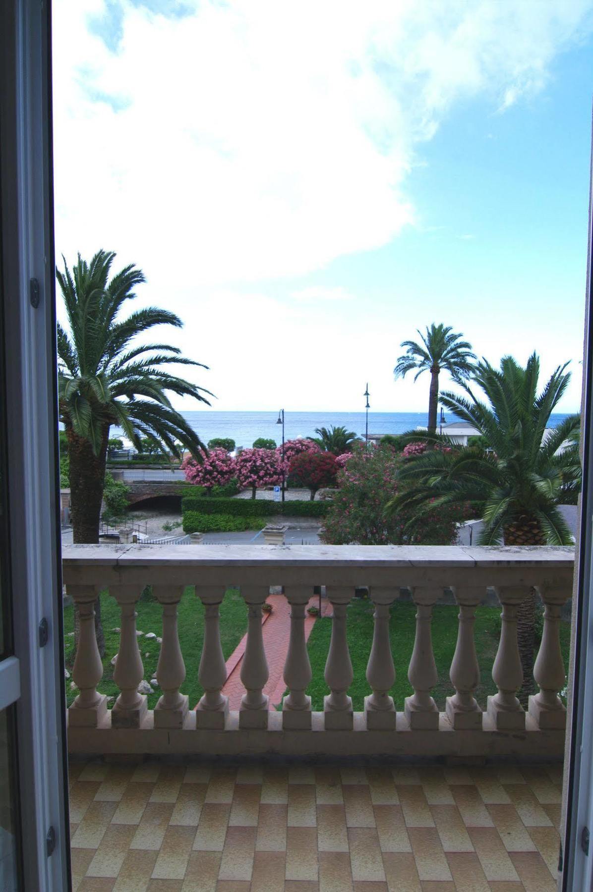 Albergo Mp Noli Exteriér fotografie