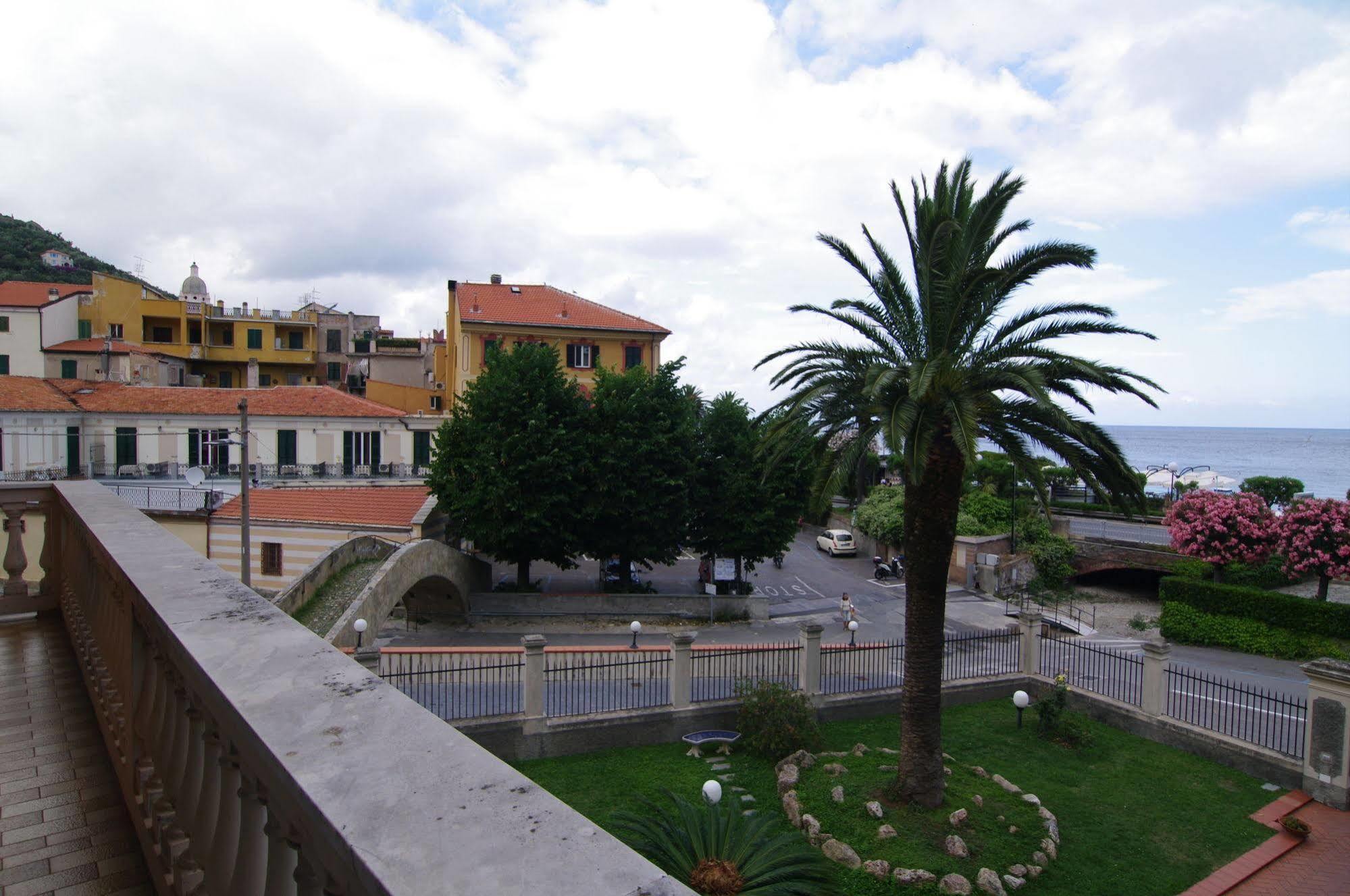 Albergo Mp Noli Exteriér fotografie